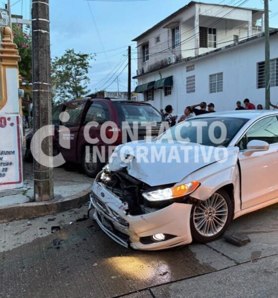 (+VIDEO) Aparatoso choque en El Palmar deja una mujer herida; investigan si un conductor escapaba de otro percance