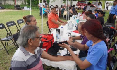 Alcalde de Cosoleacaque acerca servicios municipales a familias de la colonia Infonavit Paquital