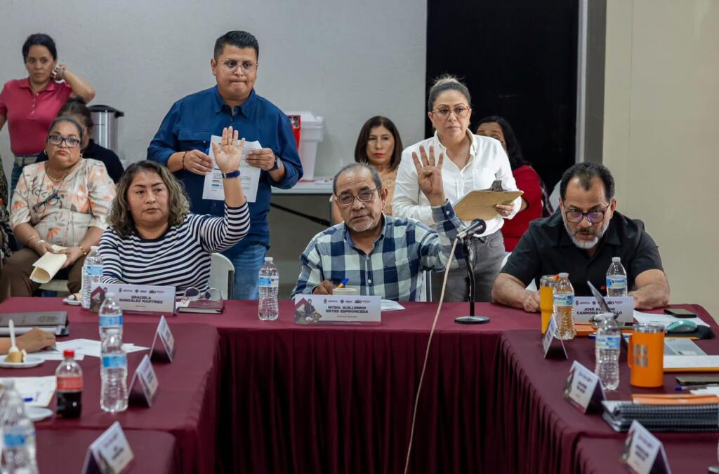 Gobierno de Minatitlán aprueba los Manuales de Organización de la Administración Pública Municipal