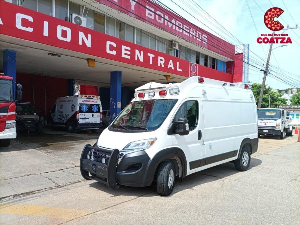 Anuncia Pedro Miguel Rosaldo nuevas ambulancias, patrullas, equipamiento de PC y centros de servicio