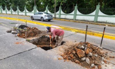 Gobierno de Minatitlán realiza trabajos de mantenimiento urbano