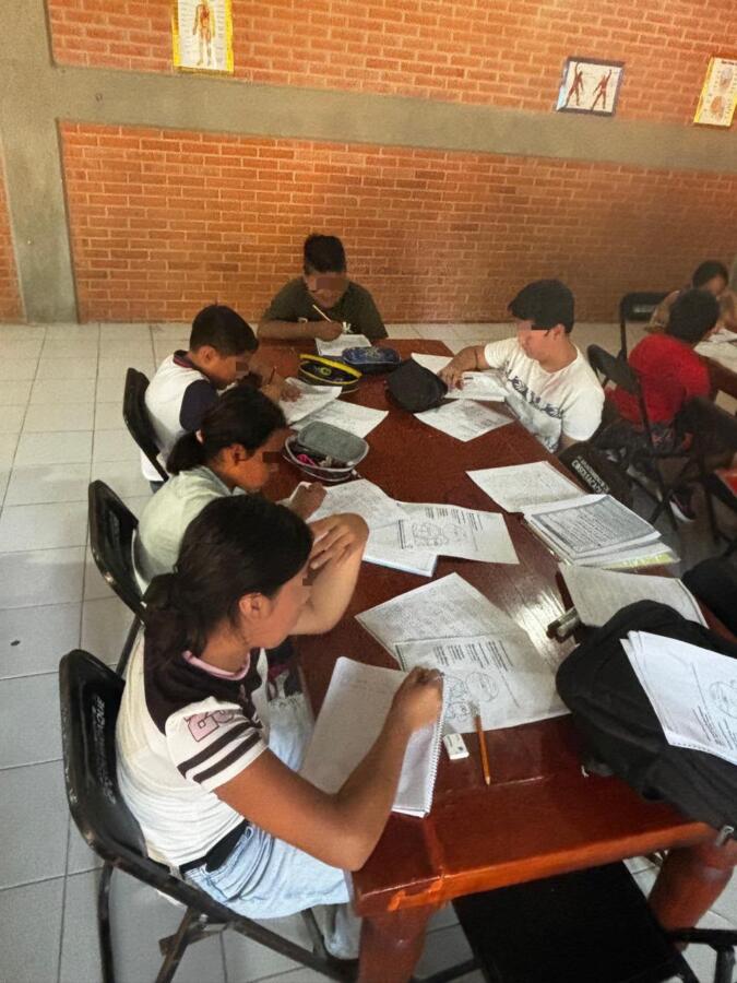 Inician cursos gratuitos de inglés para niñas y niños en el DIF de Cosoleacaque