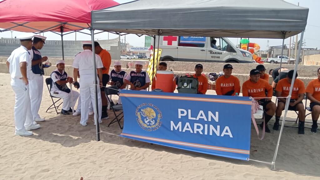 Saldo blanco en playas de Coatzacoalcos tras primera semana del Operativo Plan Marina Salvavidas Verano 2026