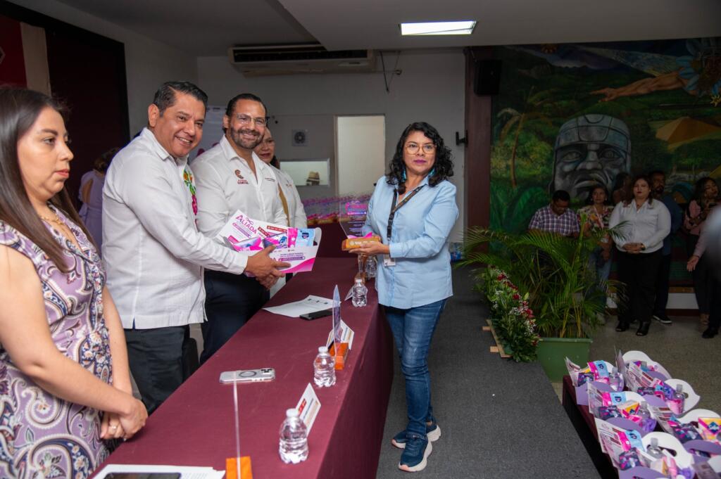 Respalda Pedro Miguel Rosaldo construcción de espacios laborales más inclusivos con la entrega del Distintivo ALIADA