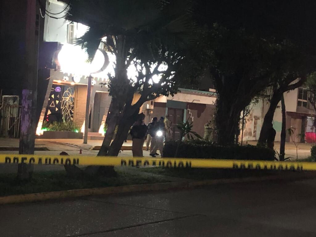 Disparos al aire afuera de la Cantina Dos Leones movilizan a corporaciones de seguridad en Coatzacoalcos