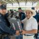 Guillermo Reyes Espronceda dignifica la labor policial con entrega de uniformes