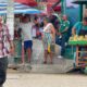 Planean liberar banquetas y vía pública para peatones en Coatzacoalcos, desde la gente que aparta lugares hasta establecidos que sacan su mercancía
