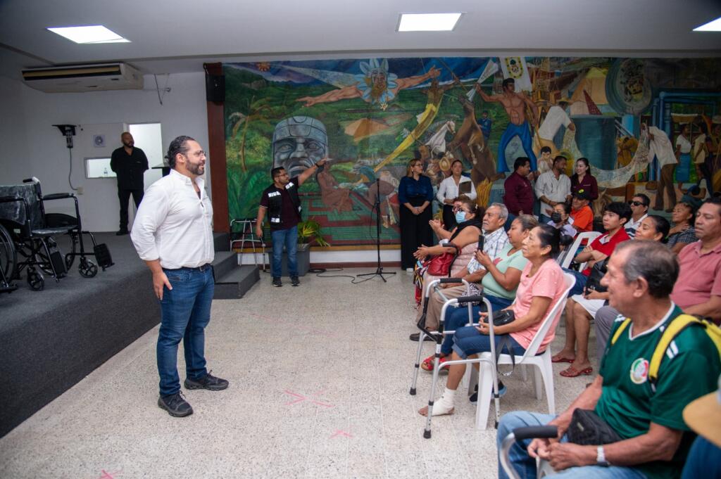 «Es el pueblo, siempre el pueblo»: Pedro Miguel Rosaldo García entrega apoyos derivados de las audiencias ciudadanas