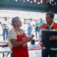 Dan pláticas a locatarios del mercado 5 de Febrero en manejo higiénico de alimentos