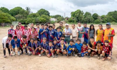 La colonia Tacoteno vive una jornada deportiva con la inauguración de su cancha de fútbol