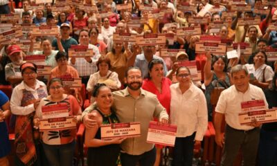 Toma Pedro Miguel Rosaldo protesta a 2 mil 117 jefas y jefes de manzana en Coatzacoalcos