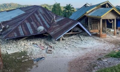 Terremoto de magnitud 7.7 sacudió Indonesia