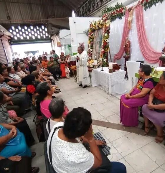 La Virgen de Guadalupe recorre Minatitlán y lleva un mensaje de fe a mercados y hospitales