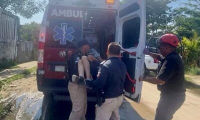Policías municipales realizan RCP y auxilian a menor en Coatzacoalcos