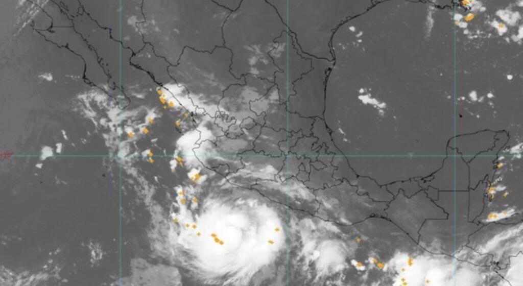 Polo ya es huracán categoría 5: se encuentra frente a Guerrero y Colima; genera lluvias intensas
