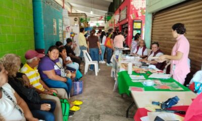 Ayuntamiento impulsa la salud y el emprendimiento en el Mercado 18 de marzo de Villa Allende
