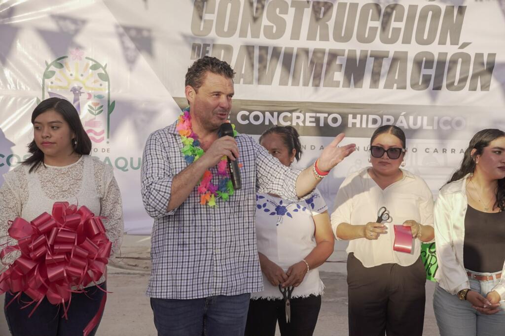 El alcalde Cirilo Vázquez inaugura pavimentación con concreto hidráulico en la colonia Patria Libre
