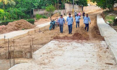 Alcalde de Cosoleacaque supervisa el desarrollo de obras en diversas localidades