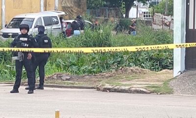 Localizan cadáver embolsado en taxi en la colonia Frutos de la Revolución de Coatzacoalcos
