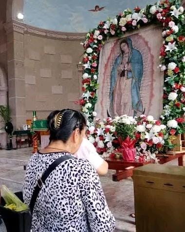 La Virgen de Guadalupe llega a Minatitlán: réplica de la Sagrada Tilma ya está en la Ruiz Cortines