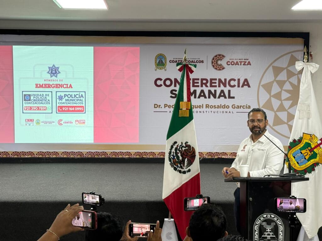 Taxis sin placas no deberán prestar servicio en Coatzacoalcos; alcalde prepara nuevas reglas