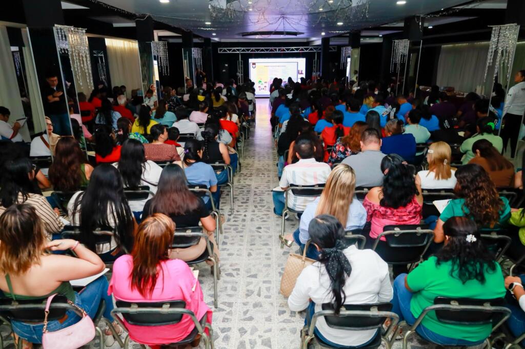 “Enseñar con el corazón”: Gobierno de Minatitlán impulsa capacitación docente para fortalecer la inclusión