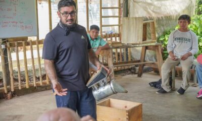 Gobierno de Cosoleacaque pone en marcha taller permanente de apicultura