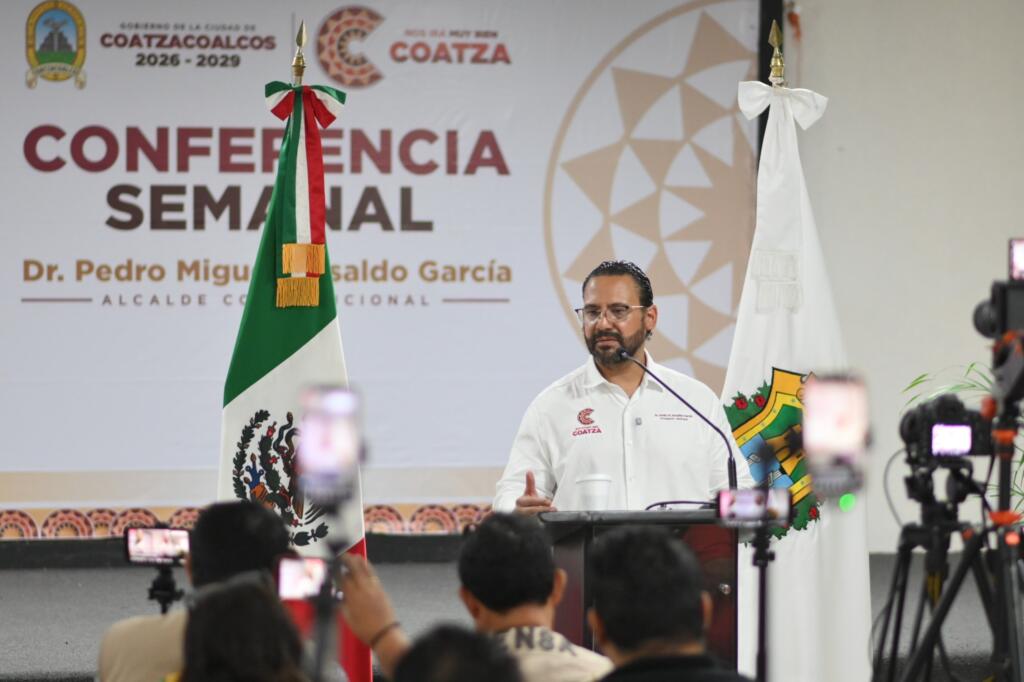 Coatzacoalcos suma 23 mil metros cuadrados de calles rehabilitadas en nueve meses: Pedro Miguel Rosaldo