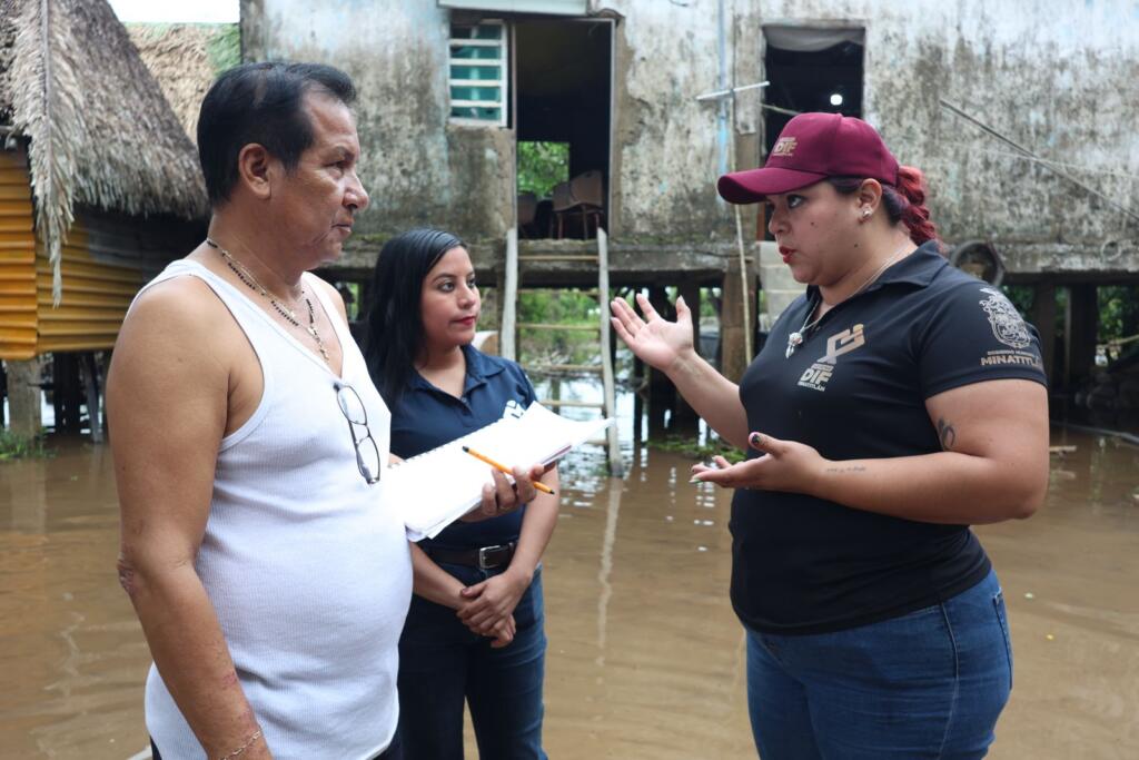 DIF Minatitlán brinda apoyo a más de 150 familias de Boca de Uxpanapa