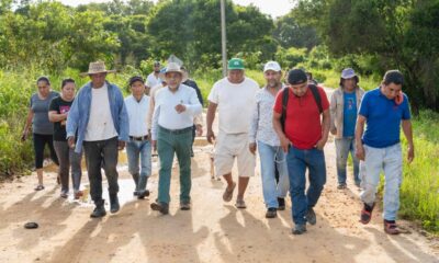Guillermo Reyes Espronceda verifica condiciones de Limonta y avances del puente definitivo