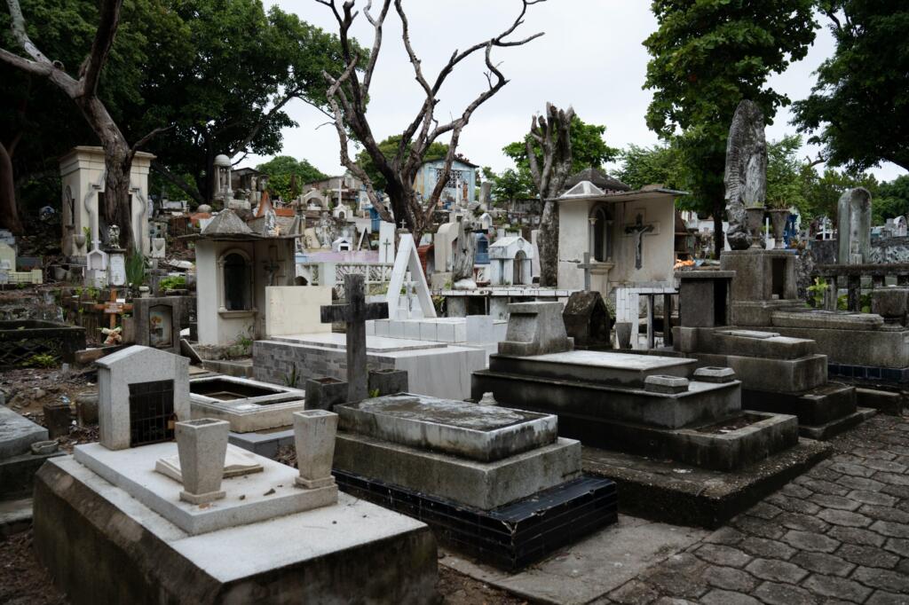 Invitan a recorrido por las tumbas de personajes ilustres en el Panteón Antiguo de Coatzacoalcos