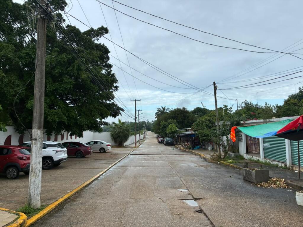 (+VIDEO) Cerrarán calle Lázaro Cárdenas por instalación de comerciantes frente al panteón Miguel Hidalgo